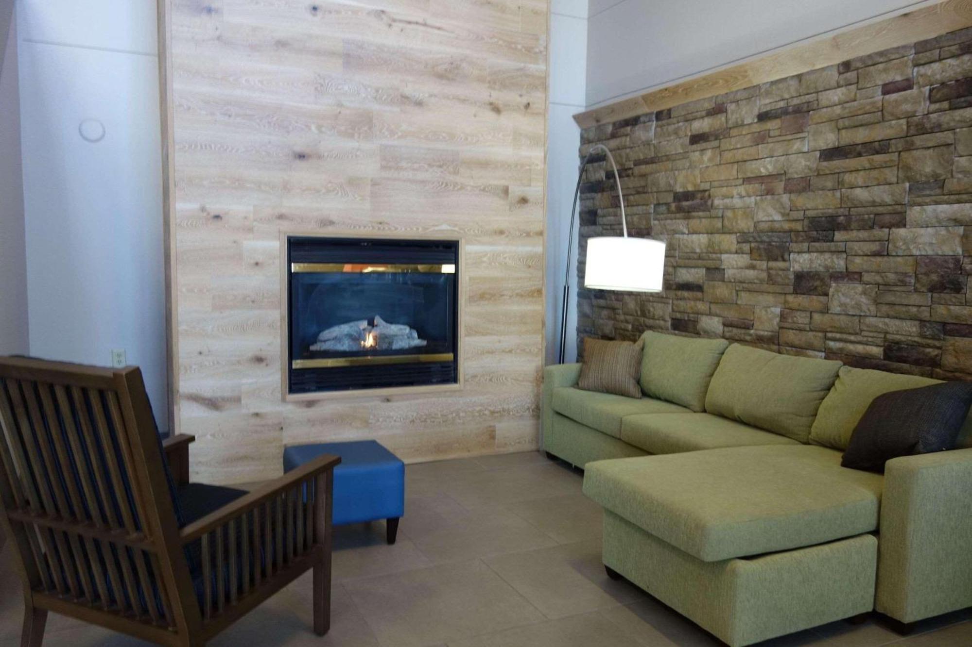 Country Inn & Suites By Radisson, Mason City, Ia Zewnętrze zdjęcie