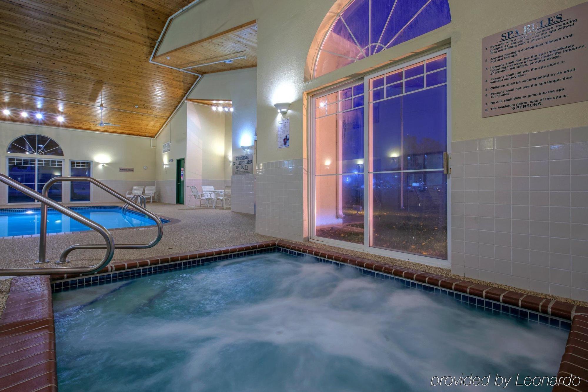 Country Inn & Suites By Radisson, Mason City, Ia Zewnętrze zdjęcie