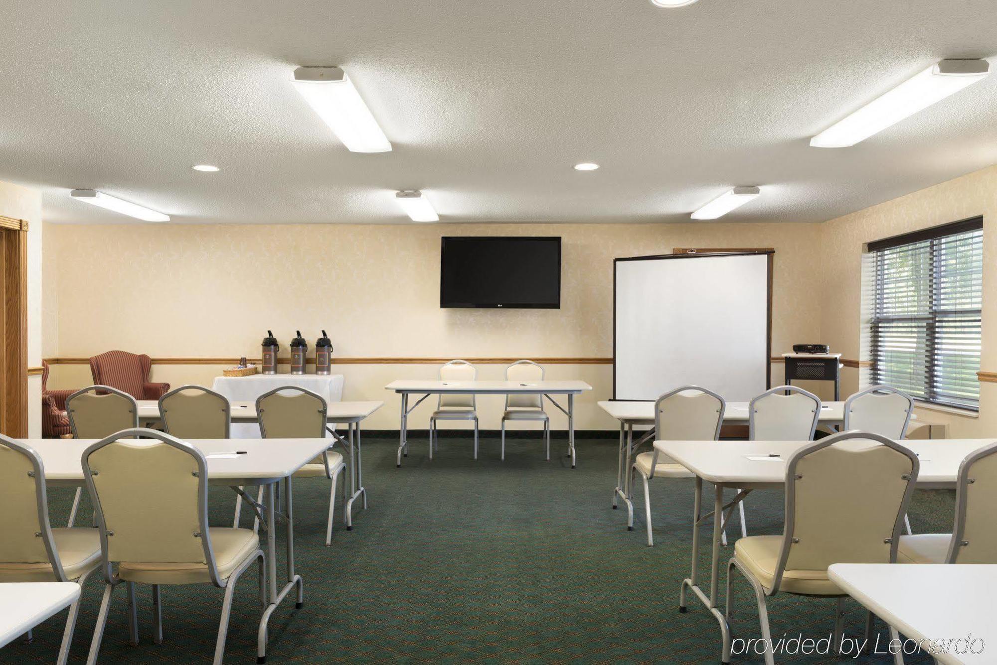 Country Inn & Suites By Radisson, Mason City, Ia Zewnętrze zdjęcie